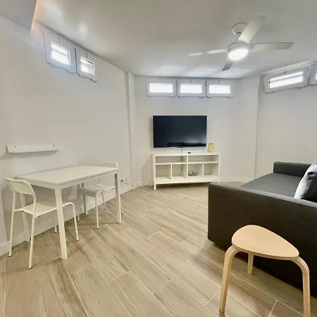 Apartment In Taliarte